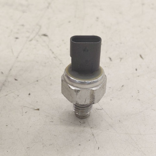 Chevy Volt Oil Pressure Sensor {12637356} 1.5 2016 2017 2018 2019