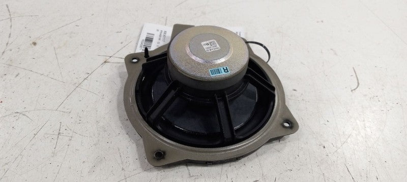 Kia Sorento Speaker Right Passenger Rear 2016 2017 2018