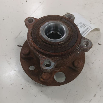 Chevy Trailblazer Left Rear Spindle Knuckle Bearing Hub 2021 2022 2023 2024 2025