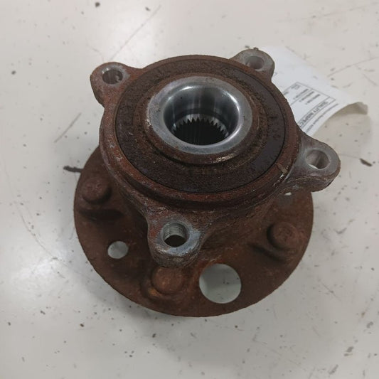 Chevy Trailblazer Left Rear Spindle Knuckle Bearing Hub 2021 2022 2023 2024 2025