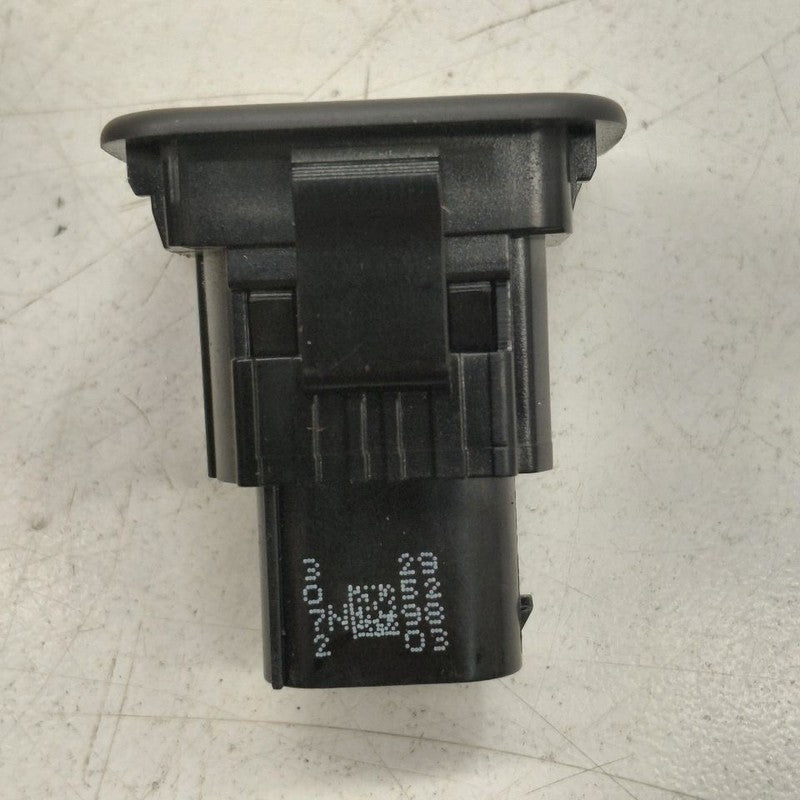 Chevy Equinox Hatch Button {29529803} 2024 2023 2022