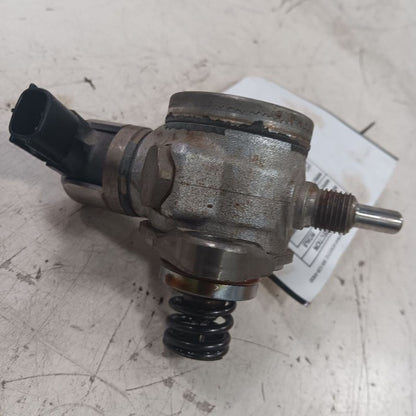 Gas Fuel Pump Engine Mounted 2.0L VIN 2 8th Digit Fits 12-18 Ford Focu