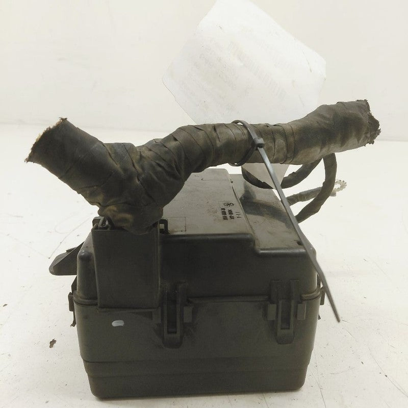 Engine Fuse Box Halogen Headlamps ID 68337747 Fits 18 Chrysler 300