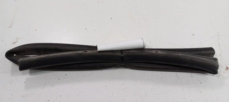 Kia Forte Cowl Vent Panel Hood Rubber Seal 2010 2011 2012 2013 OEM