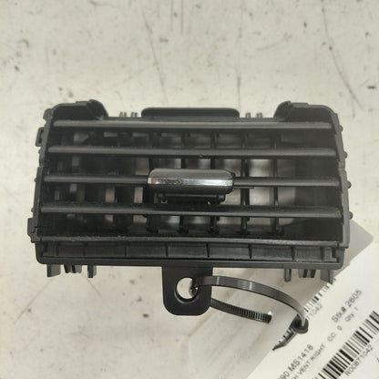 Mitsubishi Outlander   Dash Air Vent Right Passenger  2018 2017 2016