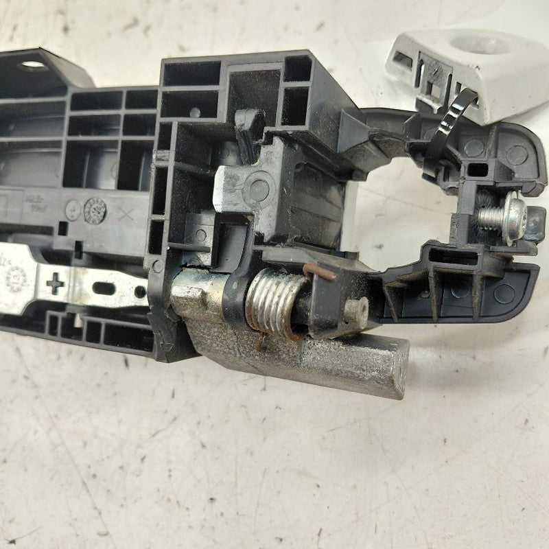 Driver Left Front Door Handle Exterior Hatchback Fits 14-19 Nissan Ver