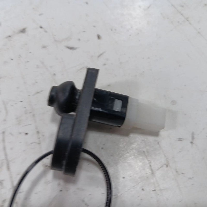 Hyundai Accent Door Ajar Switch Door Open Dome Light Switch  2012 2013