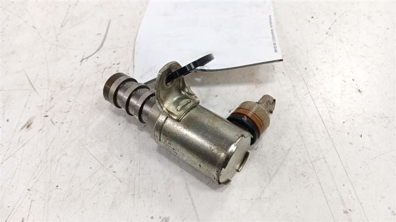 Ford Mustang Variable Timing Gear Oil Control Valve Solenoid Cylinder Head 2014 