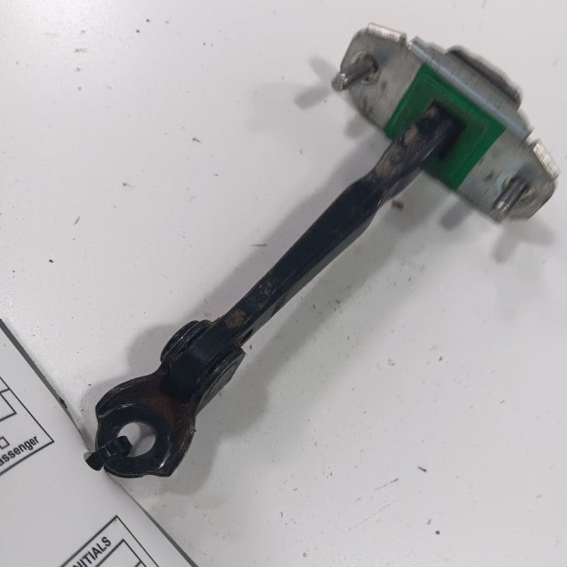 Kia Sorento Door Check Right Passenger Rear Hinge Stopper Detent  2018 2017 2016