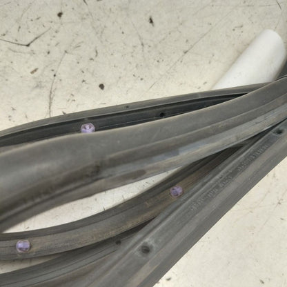 Jeep Cherokee On Door Seal Rubber Left Driver Front  2019 2020 2021