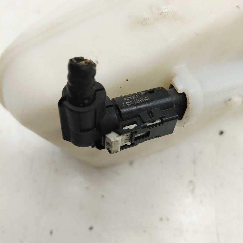 Chevy Trailblazer Brake Reservoir 2023 2022 2021