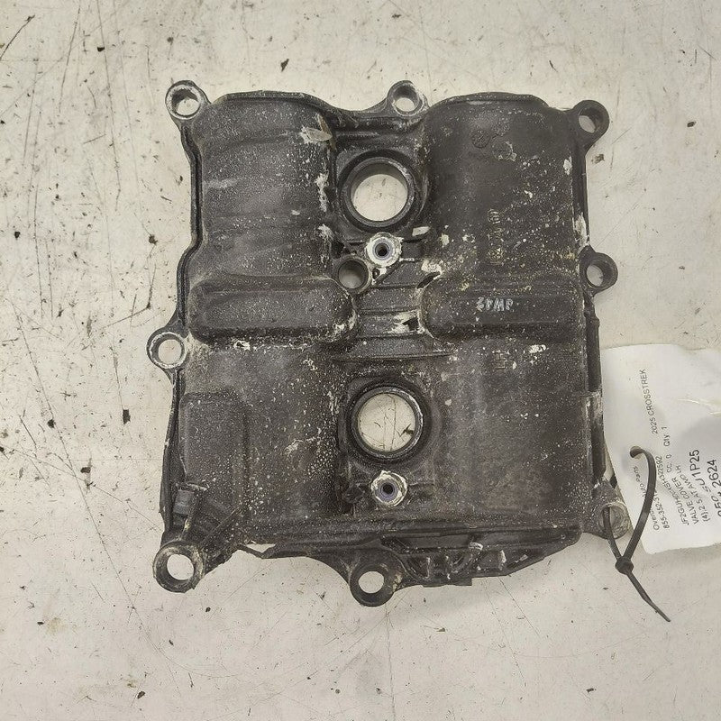 Subaru XV Crosstrek Left Front Engine Cylinder Head Valve Cover  2025 