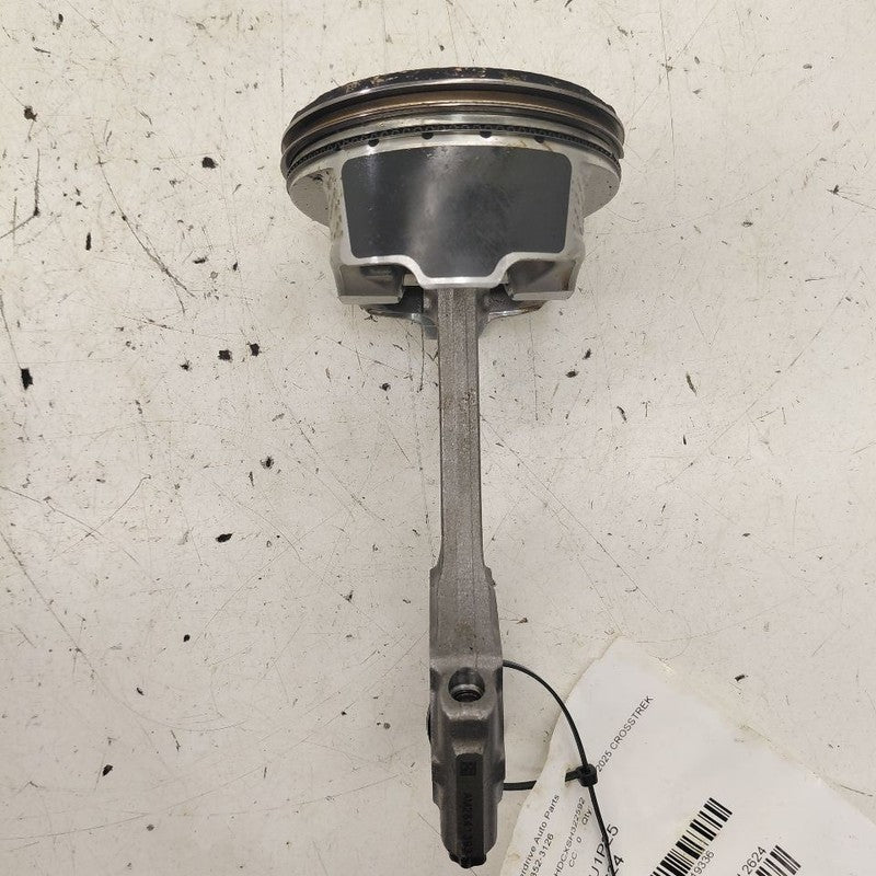 Subaru XV Crosstrek Single Piston With Connecting Rod   2.5 2025 2024