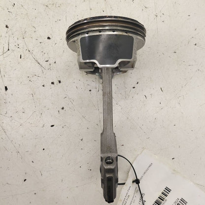 Subaru XV Crosstrek Single Piston With Connecting Rod   2.5 2025 2024
