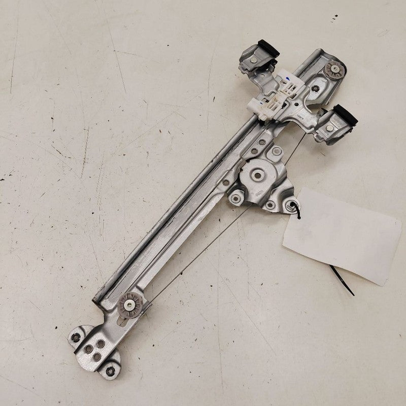 Passenger Right Front Window Regulator Track Fits 21-25 Chevy Trailbla