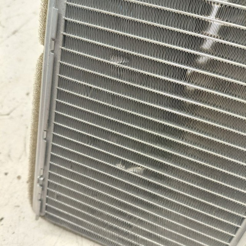 Main Heater Core Without Plug-in Hybrid Fits 20-24 Lincoln Corsair