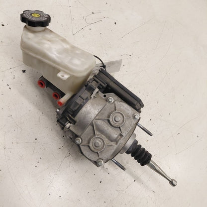 Brake Master Cylinder Fits 18 Chevy Volt