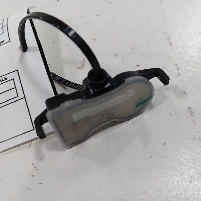 Jeep Compass TPMS Tire Pressure Monitor System Sensor  2018 2019 2020 2021 2022