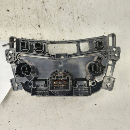 Temperature Control Heat AC Switch With Heated Seat Opt KA1 17-21 Chev