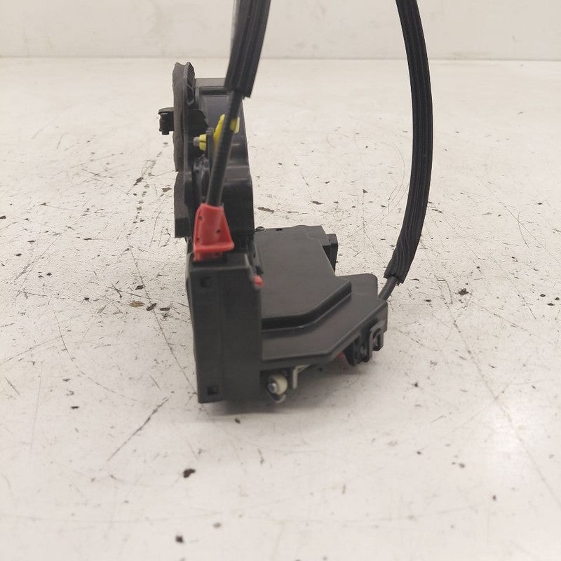 Buick Encore GX Door Latch Lock Left Driver Front  2022 2023 2024 2025