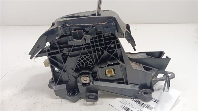 Toyota Prius Transmission Shifter Assembly  2012 2013 2014 201 2012 20