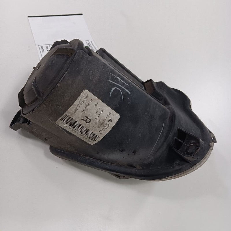 Passenger Corner/Park Light 2 Door Bumper Electric Fits 12-19 FIAT 500