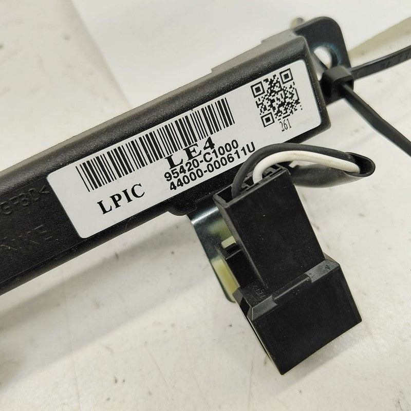Hyundai Sonata Keyless Entry Antenna Module {95420C1000} 2017 2016 201