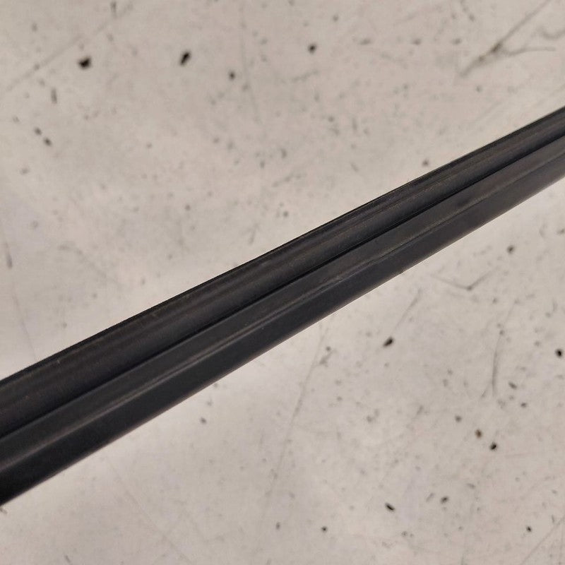 Ford Escape Door Glass Window Weather Strip Trim Front Left Driver  20
