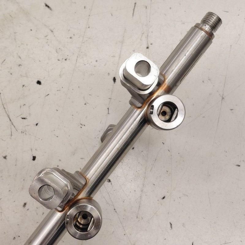 Alfa Romeo Stelvio Fuel Rail Injection Injector Mount Bar  2018 2019 2