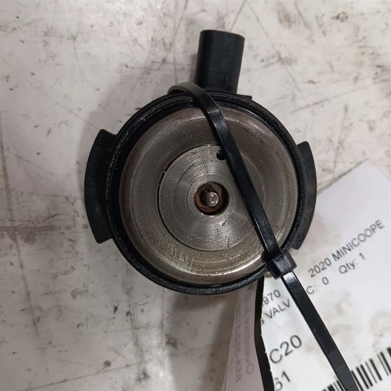 Mini Cooper Variable Timing Gear Oil Control Valve Solenoid Cylinder Head  2016 