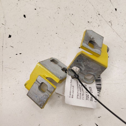 Fiat 500 X Model   Door Hinge Set Right Front Passenger  2016 2017