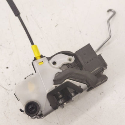 Chevy Trax Door Latch Lock Right Passenger Rear  2022 2021