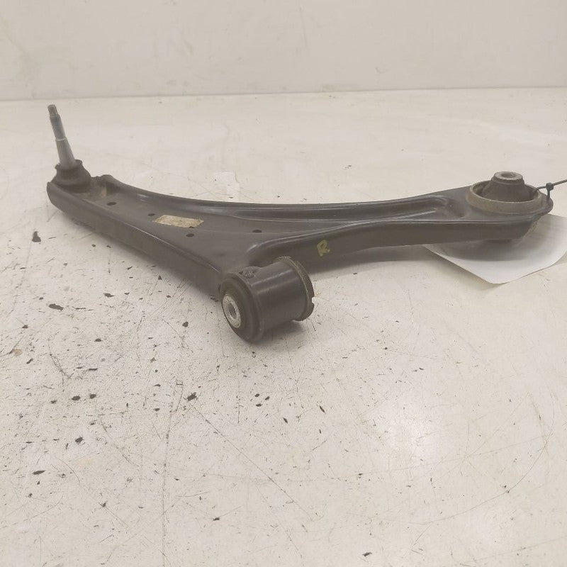 Passenger Right Front Lower Control Arm Fits 20-25 Buick Encore GX