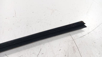 Buick Lacrosse Right Front Weather Strip Interior 2013 2014 2015 2016 