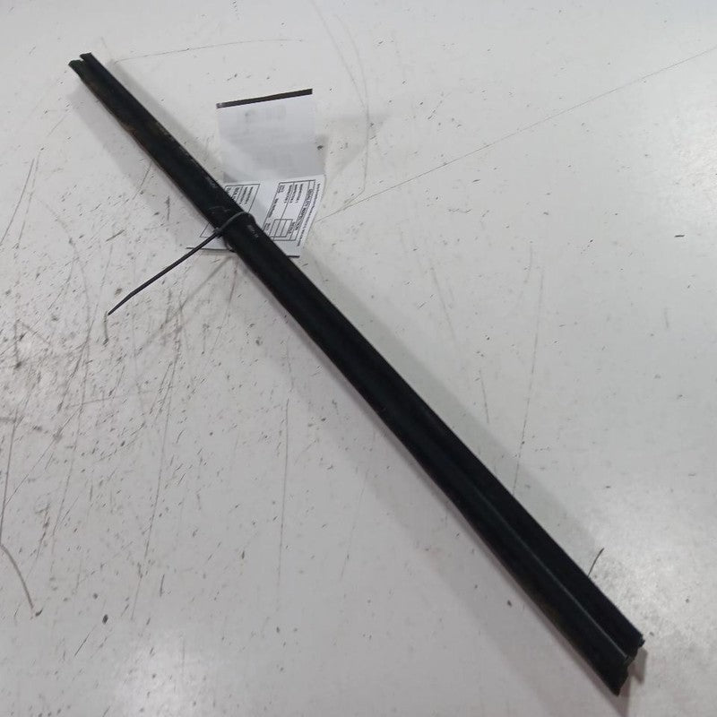 Ford Ecosport Right Front Weather Strip Interior  2018 2019 2020 2021 2022