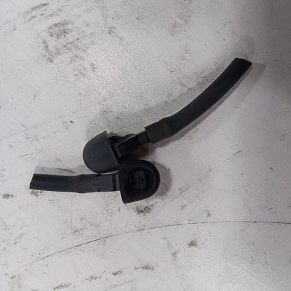 Subaru Outback Legacy Windshield Wiper Washer Fluid Hood Sprayer Nozzl
