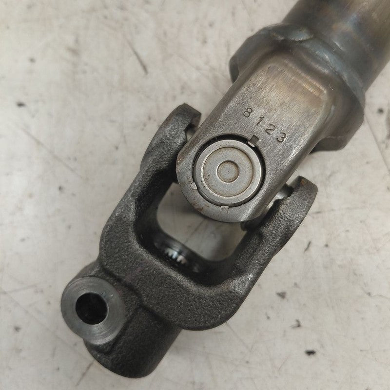 Mitsubishi Outlander   Lower Steering Column Shaft Knuckle U Joint  20