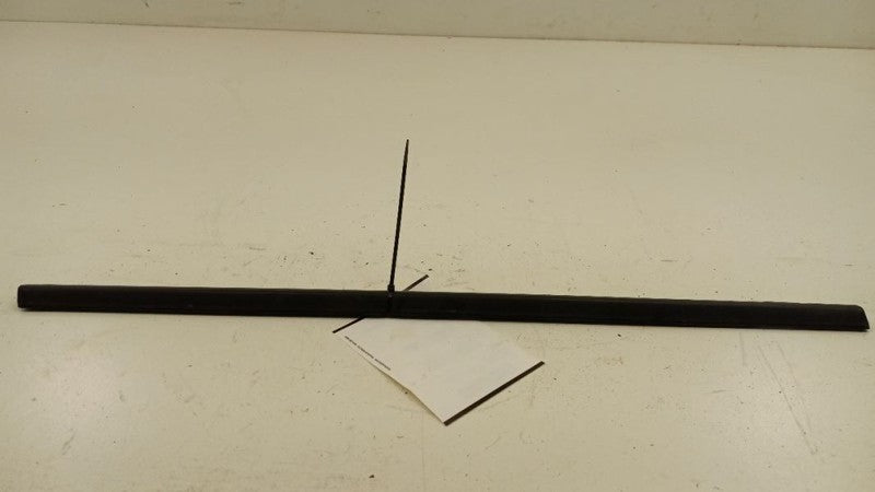 Chevy Cobalt Door Glass Window Weather Strip Trim Rear Right Passenger