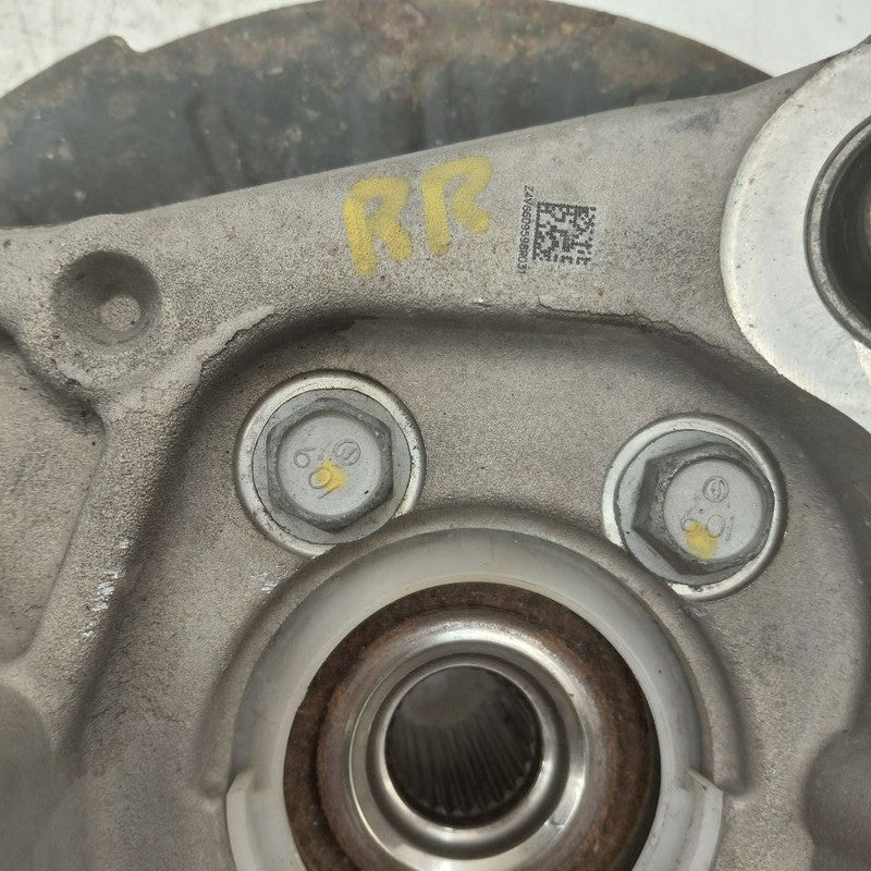 Passenger Right Rear Knuckle Stub Bearing Hub US Built 21-25 Nissan Ro