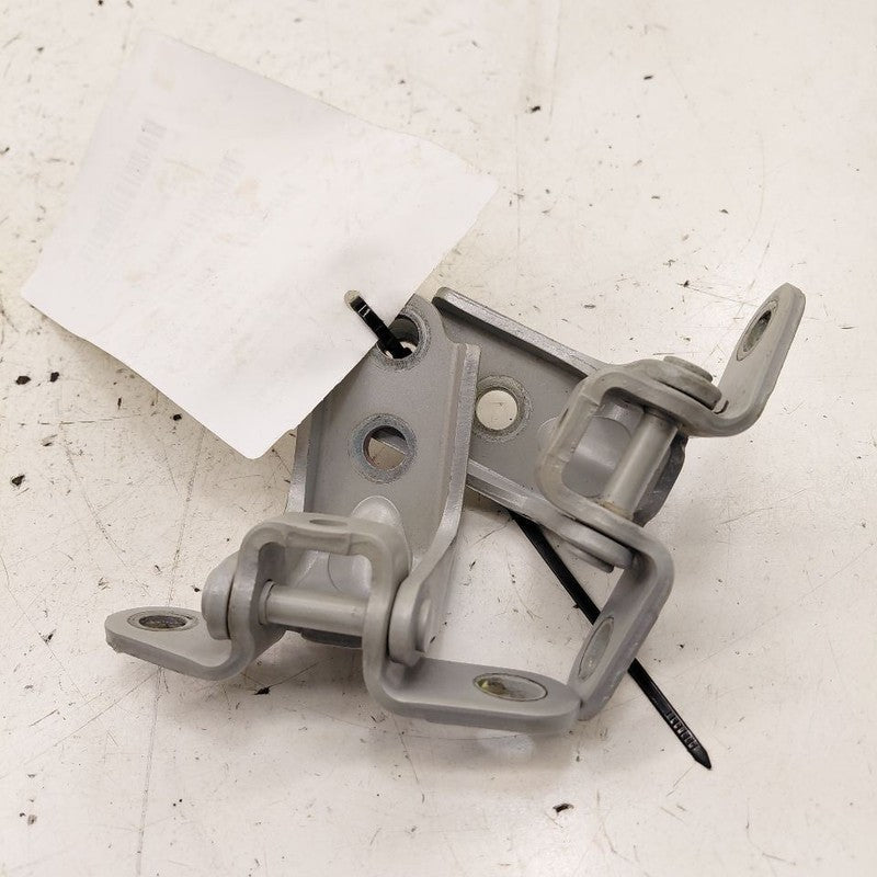Kia Sportage Door Hinge Set Right Front Passenger  2020 2021 2022
