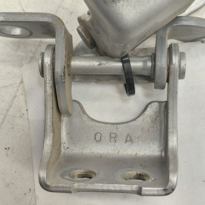 Honda Clarity Door Hinge Set Right Rear Passenger  2018 2019 2020