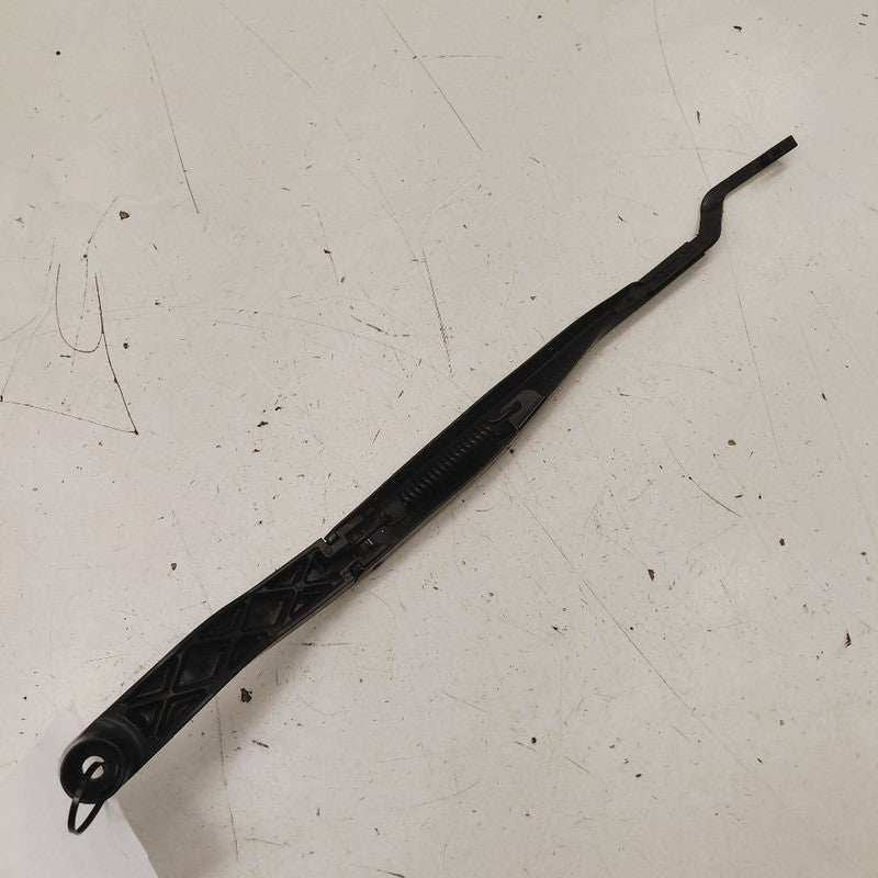 Cadillac XTS Windshield Wiper Arm Left Driver      2016 2017 2018
