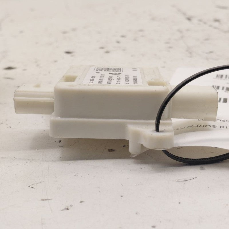 Kia Sorento Passenger Right Front Seat Occupant Sensor {88952C6500} 20