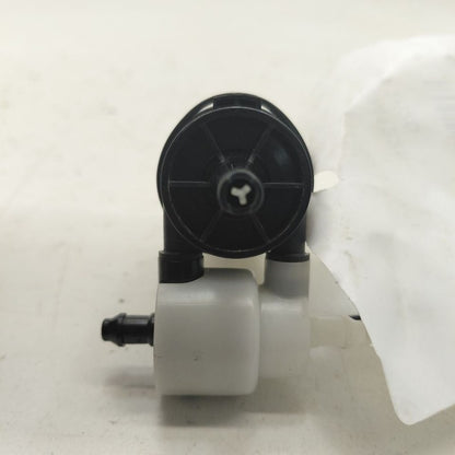 Chevy Trax Windshield Washer Wash Fluid Reservoir Motor Pump Electric 