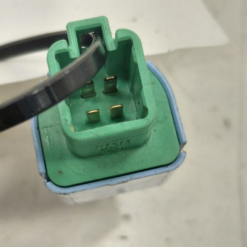 Mitsubishi Outlander   Brake Pedal Switch  2018 2017 2016