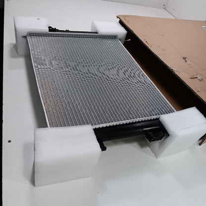 New Aftermarket Radiator Fits 12-17 Hyundai Accent