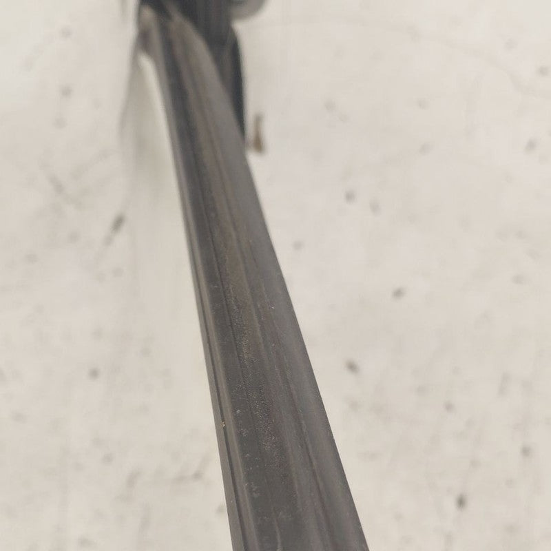 Hyundai Kona Door Glass Window Seal Rubber Left Driver Rear Back  2021