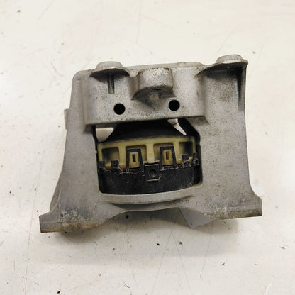 Buick Encore GX Engine Motor Mount Bracket Right Passenger  2020 2021 