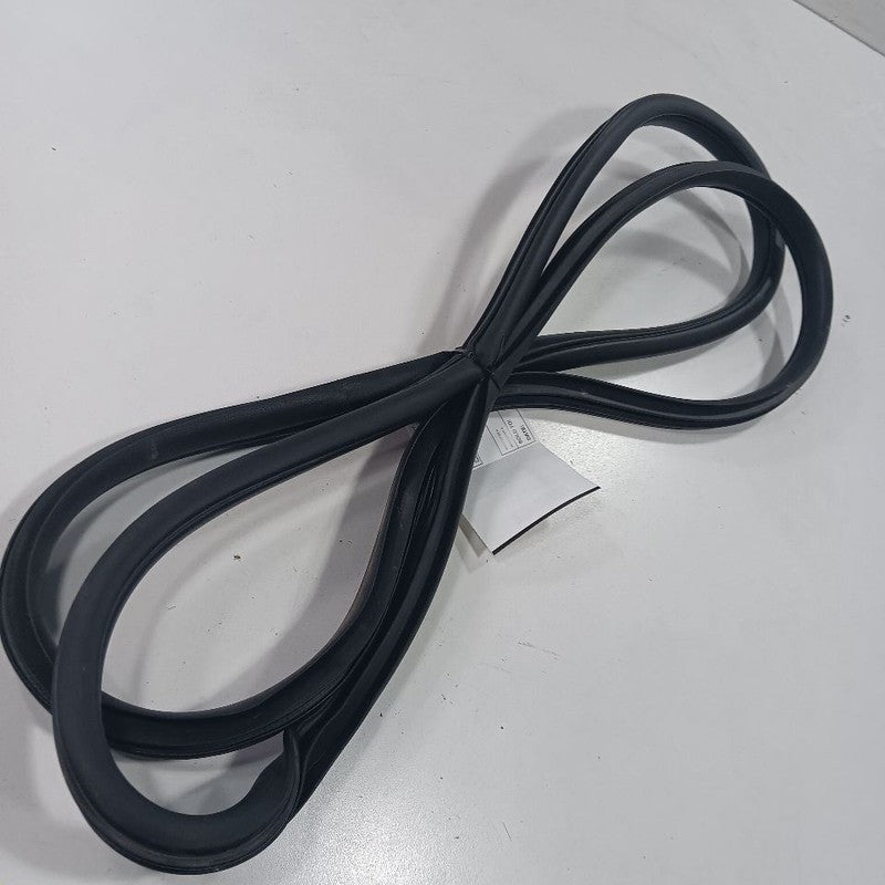 Kia Sorento On Body Door Jamb Seal Front Right Passenger  2018 2017 2016