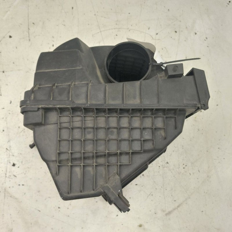 Air Cleaner Filter Box 3.3L Fits 16-18 Kia Sorento